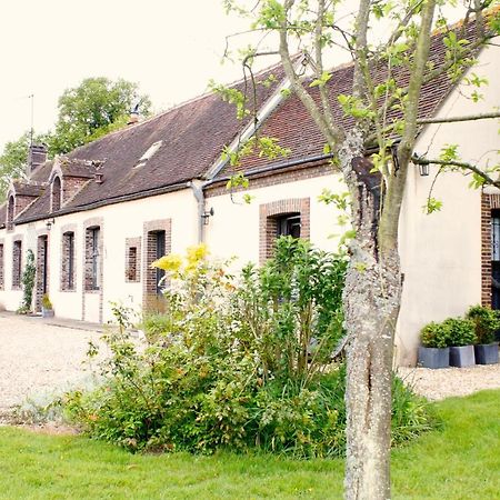 La Pastorale Bed & Breakfast La Puisaye Екстериор снимка